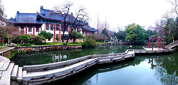 南京师范大学