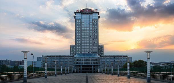 南京航空航天大学 - 最美院校