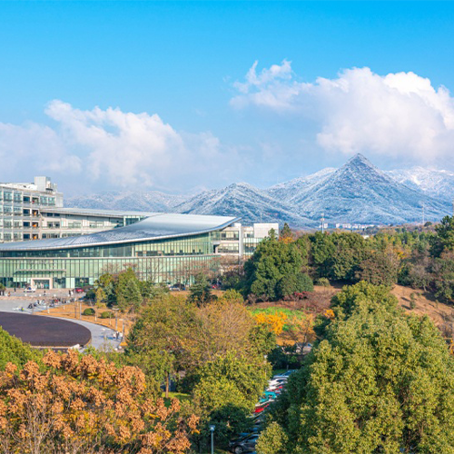 大學简介