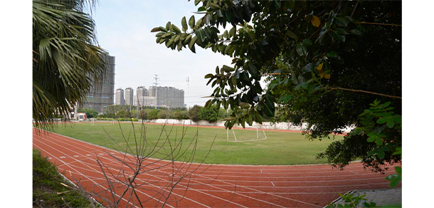 泉州纺织服装职业学院