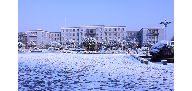 赣东学院 - 最美大学