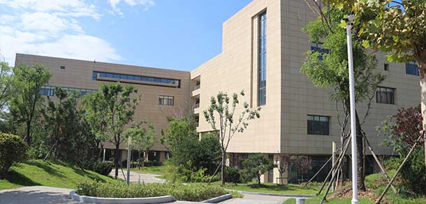 山东财经大学