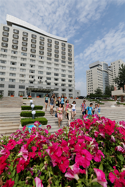 山东工商学院-流金岁月