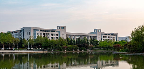 河南科技大学