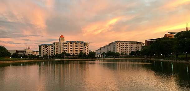 湘潭大学 - 最美院校