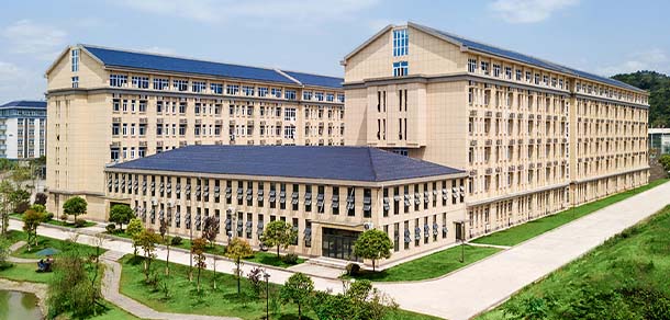 湖北恩施学院