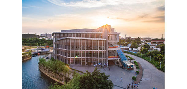 广州航海学院 - 最美大学