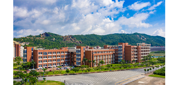 珠海科技学院 - 最美大学