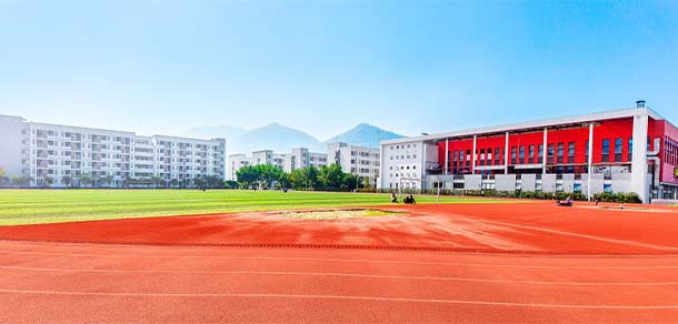 重庆工程学院 - 最美院校