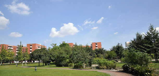 西南民族大学 - 最美大学