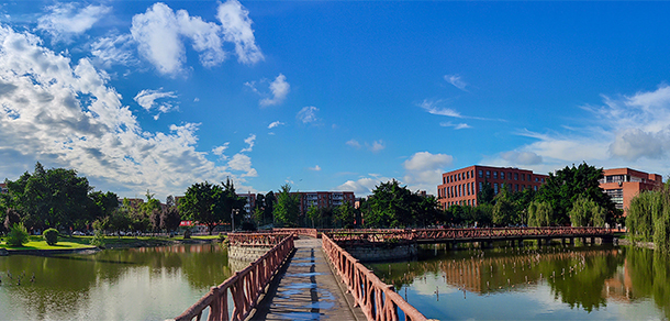 西南民族大学 - 最美大学