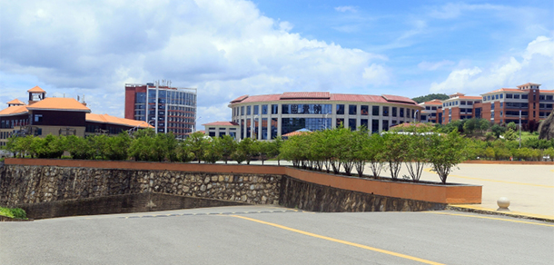 贵州城市职业学院 - 最美大学