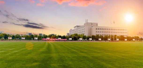 宝鸡中北职业学院