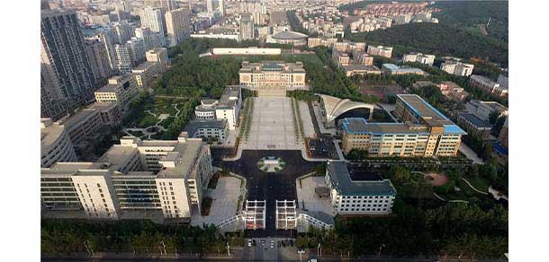 大连民族大学