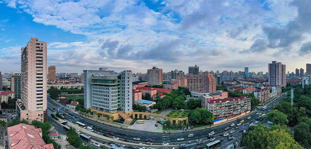 上海外国语大学